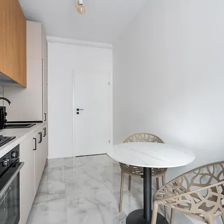Plaza 101 Appartement Boekarest